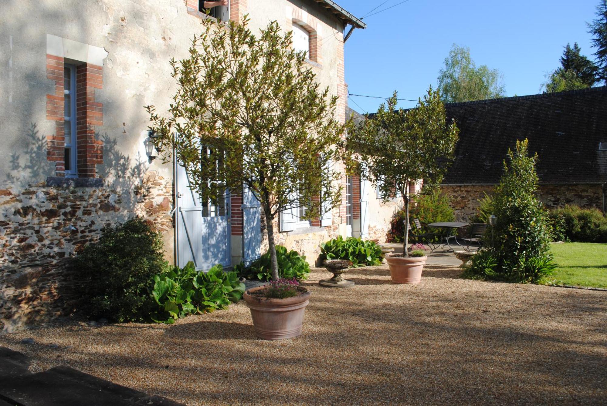 Au Calme Dans La Campagne Du Haut Anjou Pouance Exterior photo